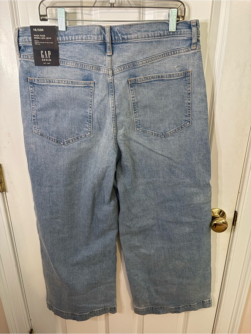 GAP Light Blue Women's Ankle Cropped Jeans